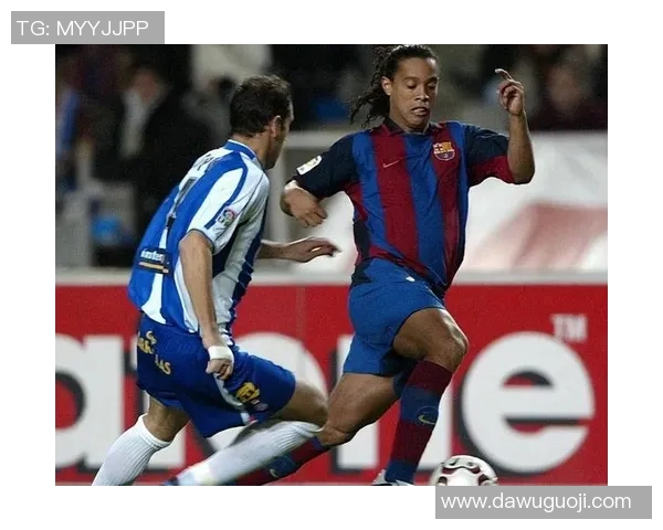 九十年代足球球星实力排名回顾与分析：传奇球员的巅峰时刻