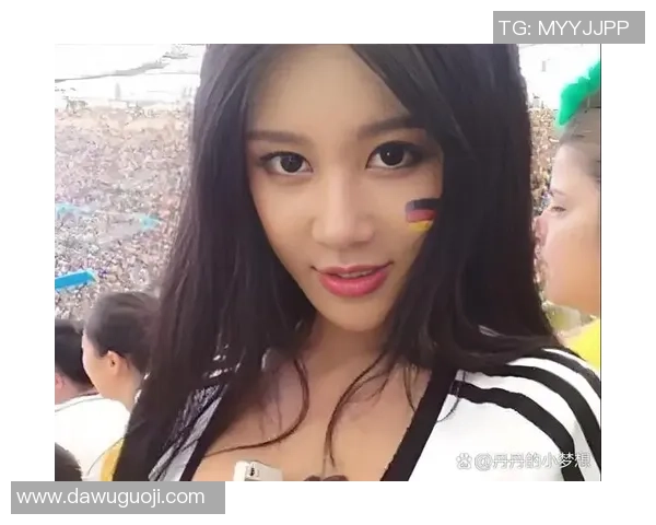 豪门太太闪耀街头足球明星妻子的奢华购物日常